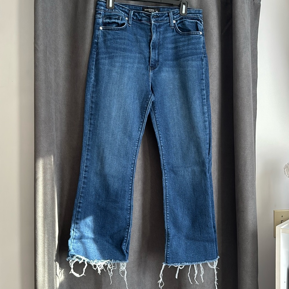 Dark wash Just Black denim rough edge ankle jeans